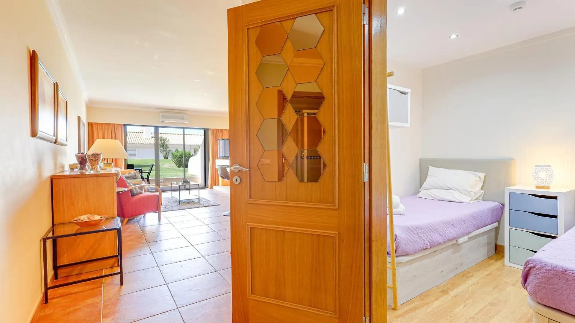 Apartment With 2 Bedrooms, 2M To The Beach Armacao de Pera